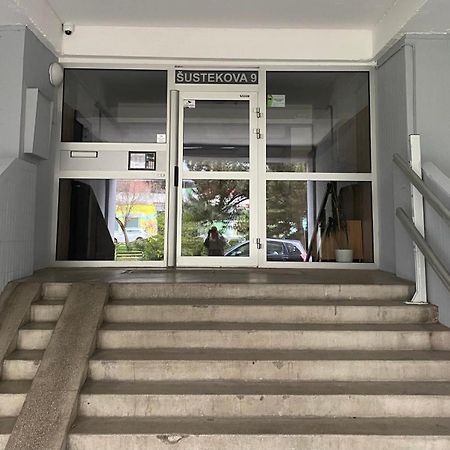 Welcome Beds Bratislava Exterior foto